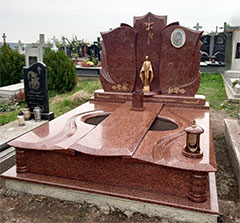 Пам'ятник з граніту для двох поховань у львові