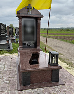 Пам'ятник солдату ЗСУ ціна у львові