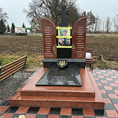 Пам'ятник солдату ЗСУ ціна у львові