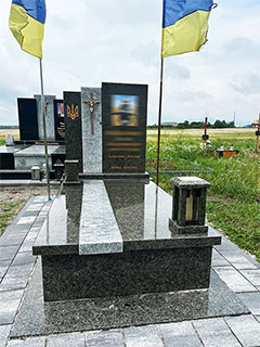 Пам'ятник з граніту європейський у львові